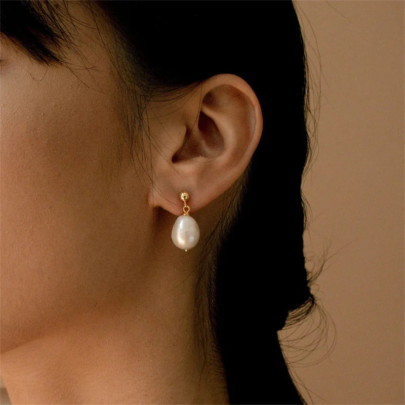 Freshwater Pearl Pendant Earring