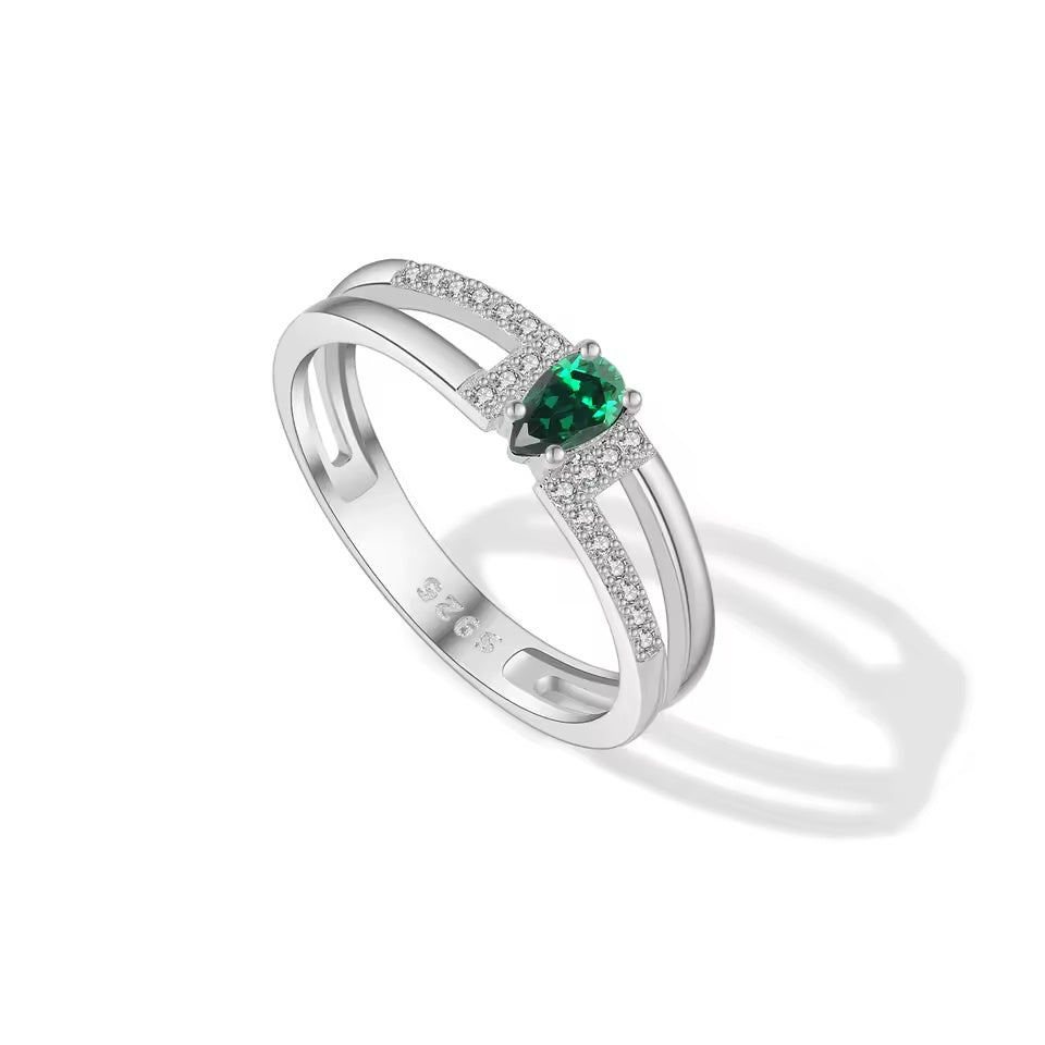 Two Line Shape Green Zircon Ring