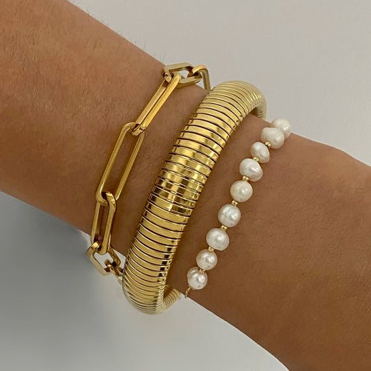 Mixed Texture Pearl Bracelet Set