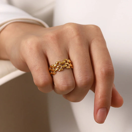 Golden Grid Ring